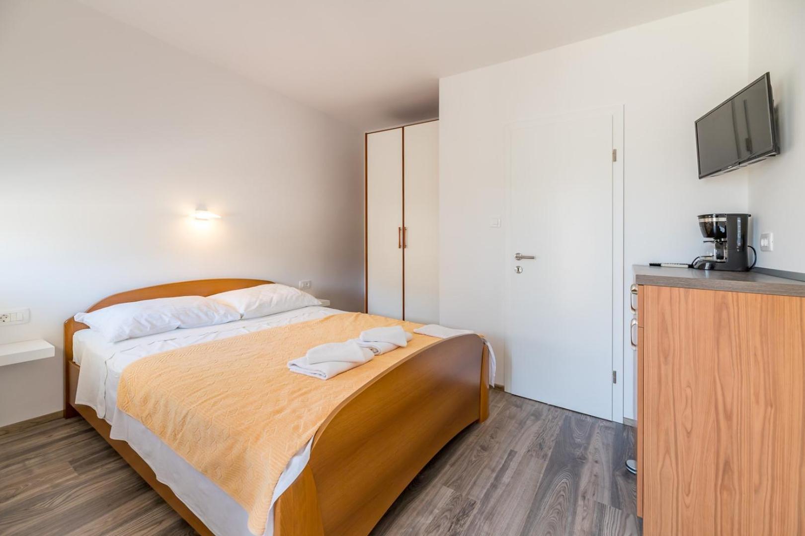Apartments & Rooms Dekanic Baška Εξωτερικό φωτογραφία